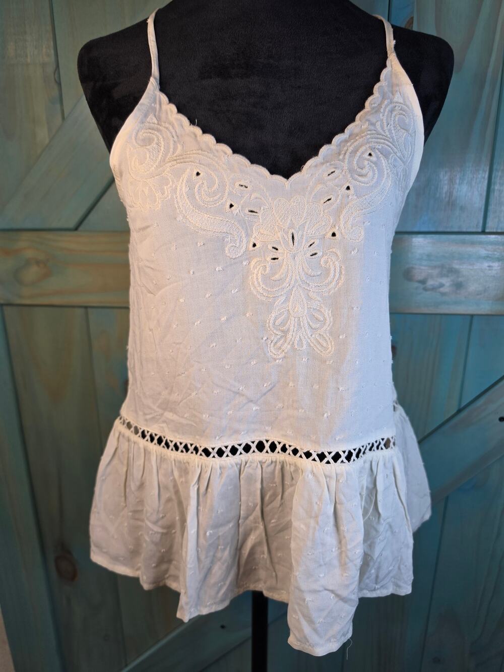 Off White Floral Embroidered Ruffle Camisole Crochet Detalis V-neckline Romantic